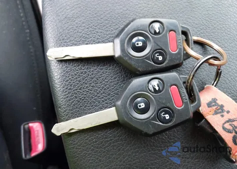 2013 Subaru Outback 2.5I Premium from USA, damaged, VIN 4S4BRCGC3D3299743